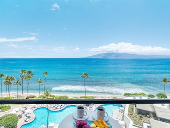 Room, 1 King Bed with Sofa bed, Oceanfront