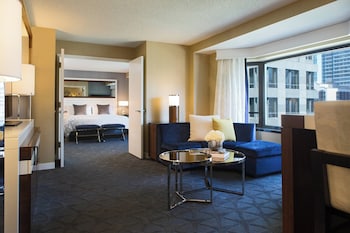 Executive Suite, 1 Bedroom, River View
