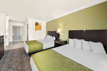 Standard Room, 2 Queen Beds, Accessible, Refrigerator & Microwave