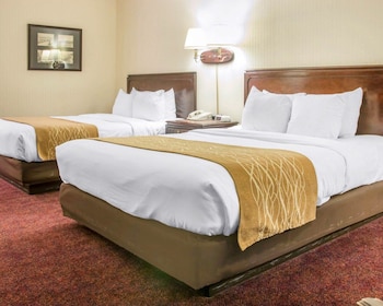Standard Room, 2 Queen Beds, Non Smoking