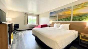 Room, 1 King Bed, Accessible, Non Smoking