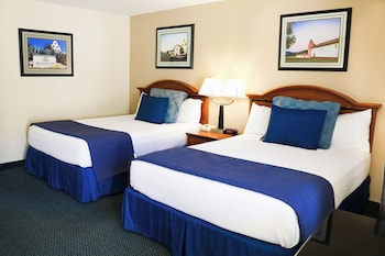 Signature Room, 2 Queen Beds, Upstairs Balcony