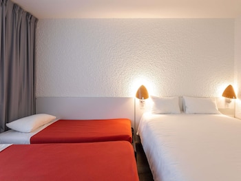 Standard Room, Multiple Beds