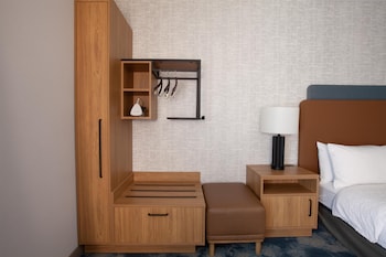 Room, 1 King Bed, Accessible, Non Smoking