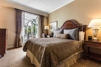 Room, 1 Queen Bed (Courtyard)