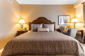 Premier Room, 1 King Bed, Accessible