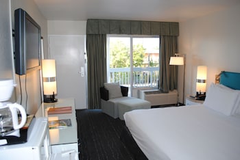 Traditional Room, 1 King Bed