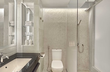 Premier Single Room