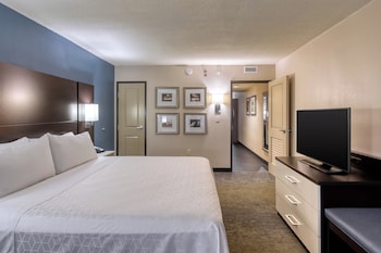 Standard Room, 1 King Bed, Accessible (Communications, Roll-In Shower)