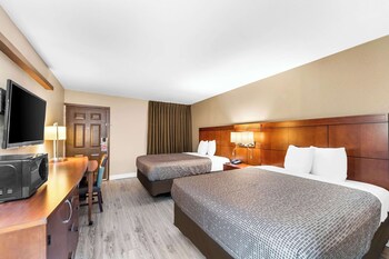 Room, 2 Queen Beds, Non Smoking