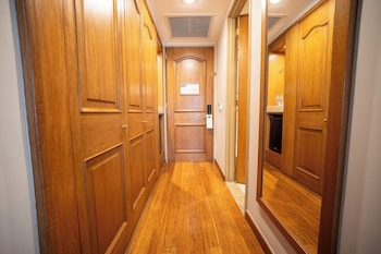 Classic Room, 2 Double Beds, Accessible