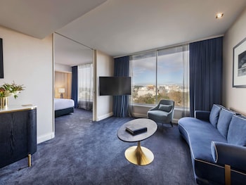 Executive Suite, 1 King Bed