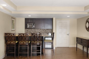 Suite, Multiple Beds
