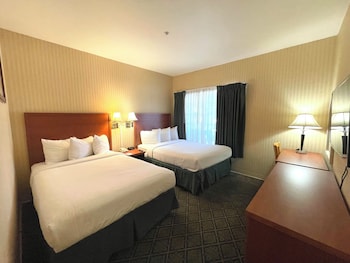 Standard Double Suite Accessible