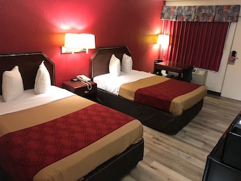 Standard Double Room, 2 Double Beds, Smoking