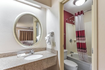 Deluxe Room, 2 Double Beds, Non Smoking