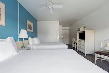 Standard Room, 2 Double Beds