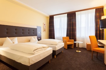 Standard Room, 1 Double Bed (Converts to 2 Twin Beds)