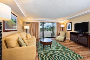 Makai One Bedroom Suite, 2 Queen Beds, Ocean View