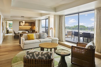 Palace Presidential Suite, 1 bedroom, Ocean View, 1 King Bed