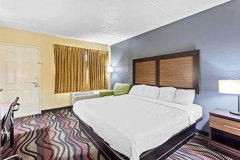 Room, 1 King Bed, Non Smoking, Jetted Tub