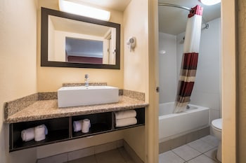 Deluxe Room, 2 Double Beds, Smoking