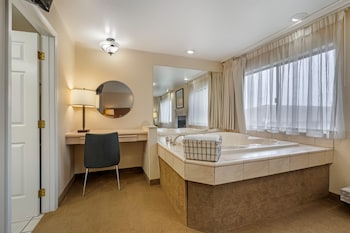 Suite (Regency)
