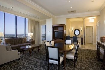Luxury Room (Parlor)