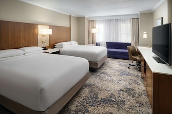 Room, 2 Queen Beds, City View