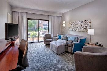 Suite, Multiple Beds, Accessible (Hearing One Bedroom)