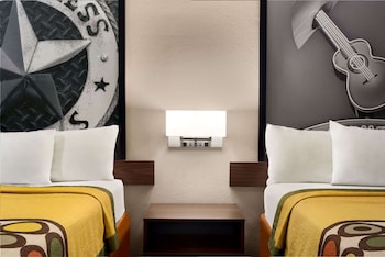 Room, 2 Queen Beds, Smoking