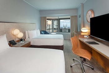 City Room, 2 Double Beds