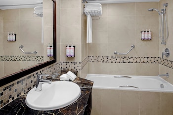 Royal Suite, 2 Bedrooms, Accessible