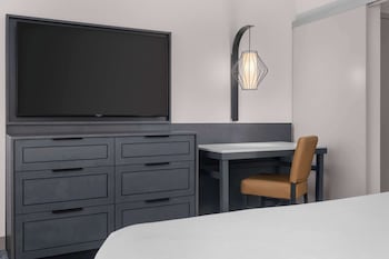 Suite, 2 Queen Beds