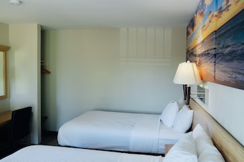 Room, 2 Double Beds, Non Smoking