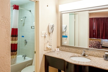 Superior Room, 1 Queen Bed, Non Smoking, Kitchenette