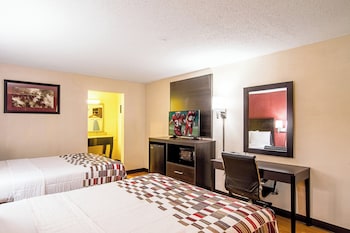 Deluxe Room, 2 Queen Beds, Non Smoking