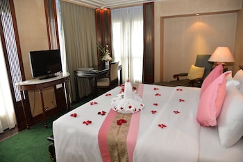 Presidential Suite, 1 Bedroom, Bathtub