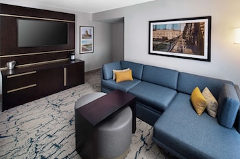 Room, 1 King Bed, Corner
