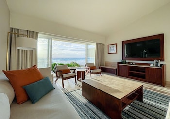 Grand Villa Master Suite Ocean Front