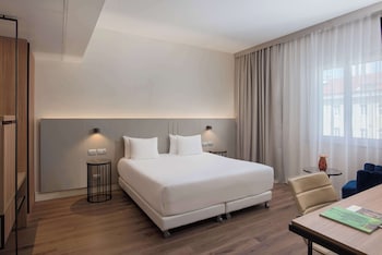 Superior Room (View)