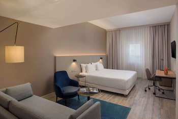 Premium Room (ExtraLarge ExtraBed 2Adults+2Children)