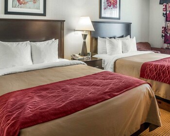 Standard Room, 2 Queen Beds, Non Smoking