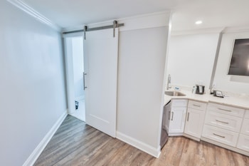 Executive Room, 1 King Bed (Boardwalk)