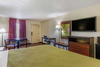 Standard Room, 1 King Bed