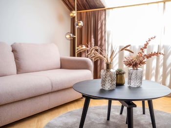 Suite, 1 King Bed