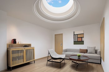 Club Suite, 1 Bedroom