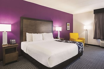 Room, 1 King Bed, Non Smoking