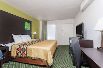 Room, 1 King Bed, Accessible, Non Smoking (Mobility)