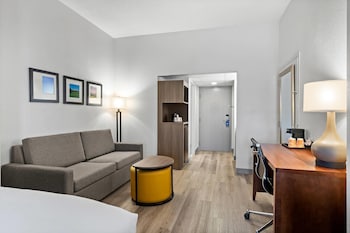 Suite, Non Smoking